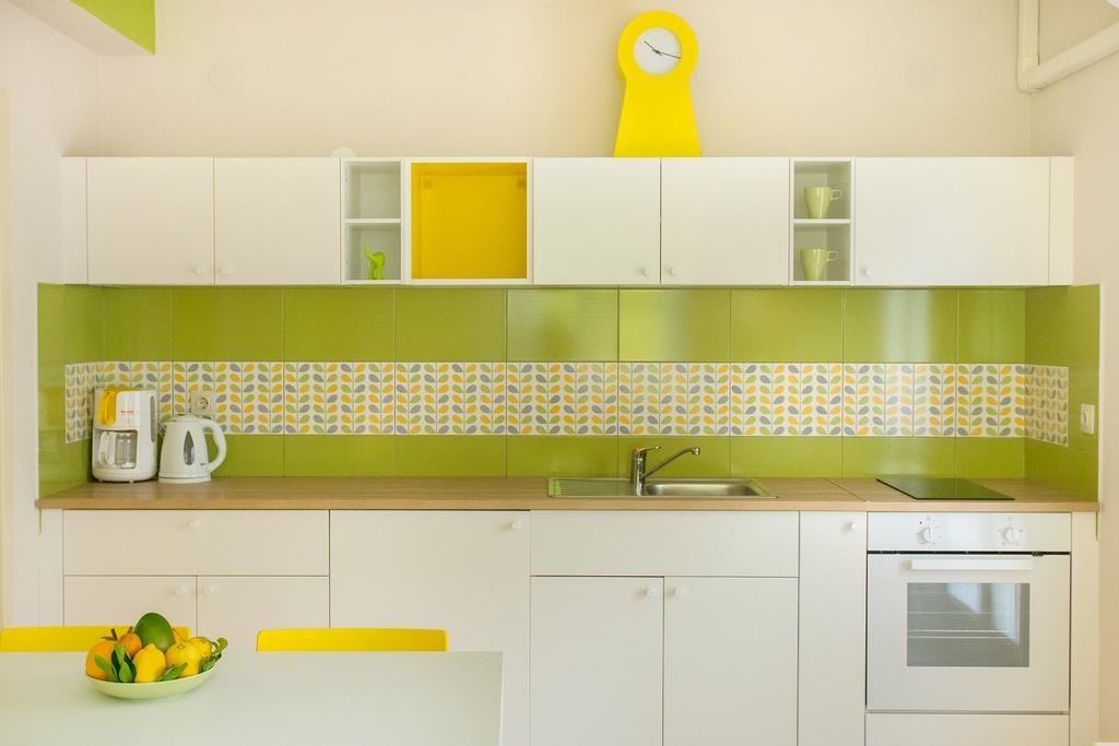 Studio And Apartment Nadia With Garden Porec Bagian luar foto